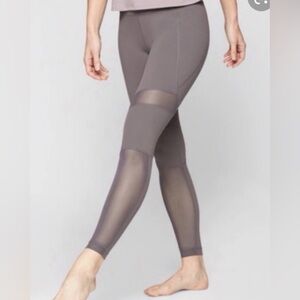 NWOT Athleta Salutation Meshblock leggings